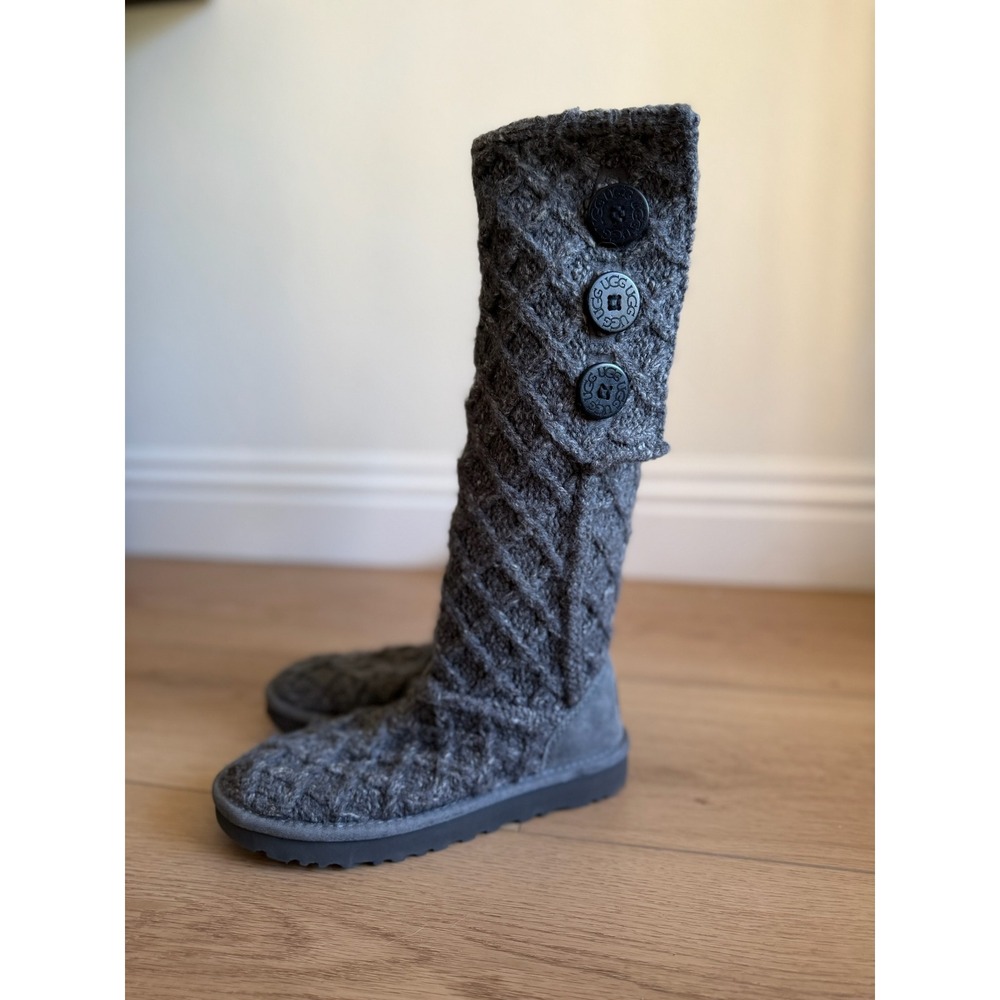 UGG Classic Cardy Grey Knit Three Button Tall Boots 1016557 Womens 6 XX